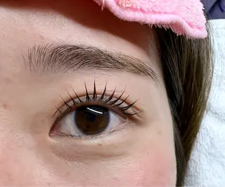 マツエク・マツパ トータルビューティー サロン・Nの眉毛・アイブロウイメージ