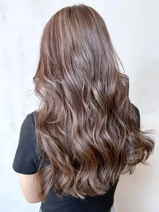 ロング カラー ITbyALBUM 八王子店のヘアスタイル