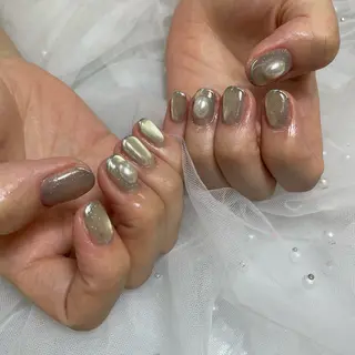 ネイル S LOUNGE NAIL所属・パーツたくさん🍓 SUMIのネイルデザイン