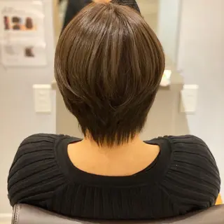 ショート カラー Rely 美空のヘアスタイル