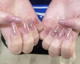 ネイル RINA 🤍のネイルデザイン