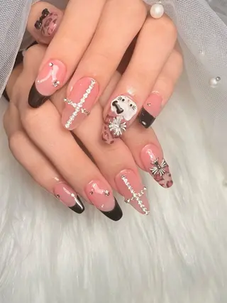 ミディアム 🌹Belle Nail🌹のネイルデザイン