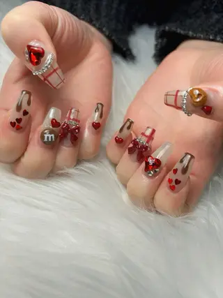 ネイル ゴテゴテ💙ワンホン リオナのネイルデザイン