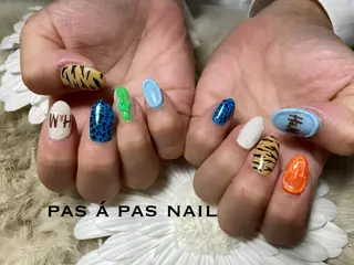 ネイル Yakko pas á pasのネイルデザイン