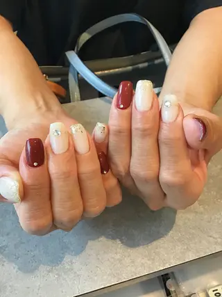 ネイル Nest 岩崎のネイルデザイン