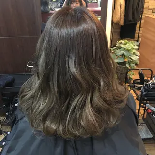 カラー ish by fan .代表✂️木谷宏夢のヘアスタイル