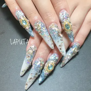 ネイル LAPUTA nailのネイルデザイン
