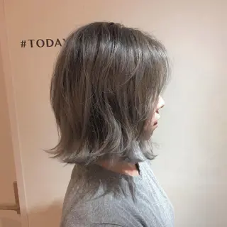 ミディアム カラー 🌸ハイトーン 新田　廉 🌸のヘアスタイル