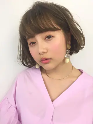 ショート カラー 齋藤 咲のヘアスタイル