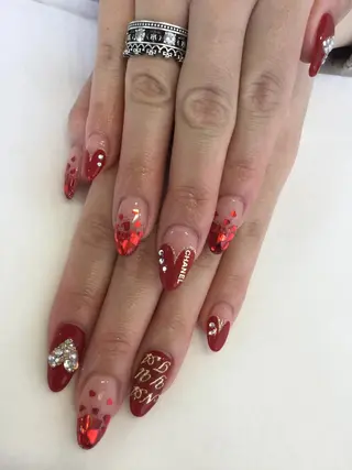 ネイル 💎🐰 saki. m 🐰💎のネイルデザイン