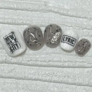 ネイル Nail salon Honey Beeのネイルデザイン