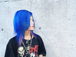 ショート 派手髪推し活美容師 つや。のヘアスタイル