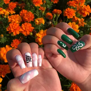 ネイル Beauty Salon amour所属・Seven's / NANAのネイルデザイン