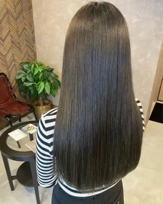 ロング カラー tocca 💜石田愛結💜のヘアスタイル