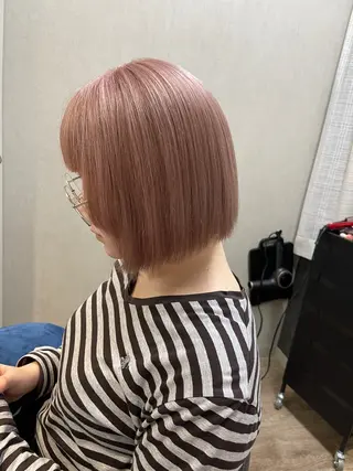 ショート カラー 髪質改善×艶カラー ANDIAMO 楓のヘアスタイル