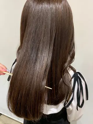 カラー 美髪艶カラー💎✨ モエのヘアスタイル