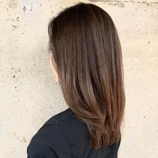 ロング カラー 二宮 早智子のヘアスタイル