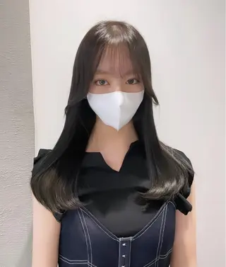 ロング 銀座／レイヤーカット 🤍内野すみれのヘアスタイル