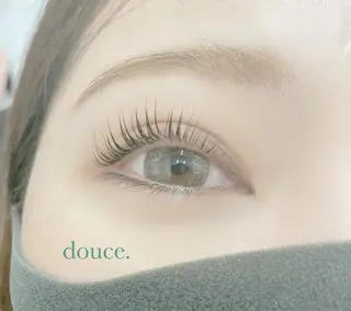 マツエク・マツパ アイブロウ mes yeux eye salon.の眉毛・アイブロウイメージ