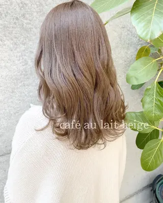 セミロング カラー clomus所属・YUKA艶髪 🌸寛ぎ部屋のヘアスタイル