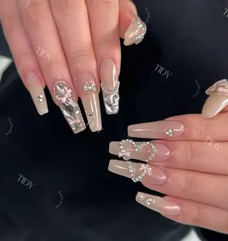 ネイル TIDY .のネイルデザイン