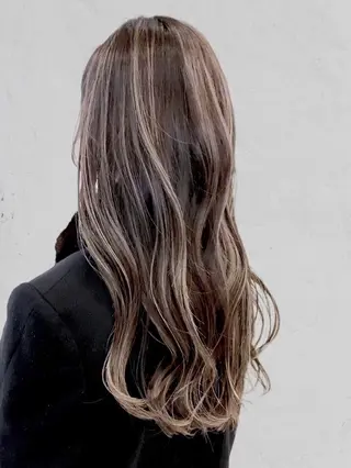 ロング カラー ʚザクザクレイヤー× 艶透明感/にしじまɞのヘアスタイル