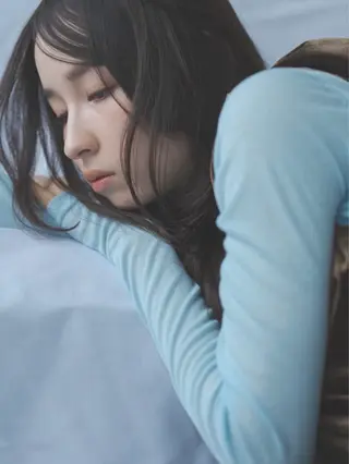 ロング 絹髪矯正/艶カラー /透明感/石田桃子のヘアスタイル