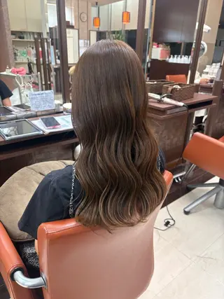 ロング カラー 垢抜けデザイナー/ 似合わせ/朝倉友香のヘアスタイル