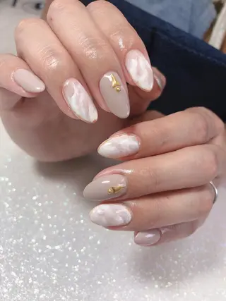 ネイル Flowerネイルサロン所属・. yukiのネイルデザイン