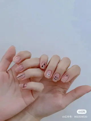 ネイル 💅E•U•B NAIL🌹所属・横浜市中区曙町 ネイルE·U·Bのネイルデザイン