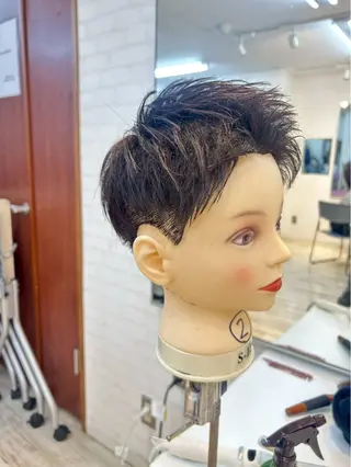 メンズ 高橋 いずみのヘアスタイル