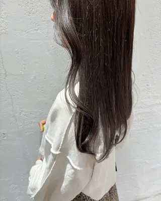 ロング カラー サソウ ユリエ🥥のヘアスタイル