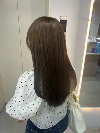 セミロング カラー Gisel みらののヘアスタイル