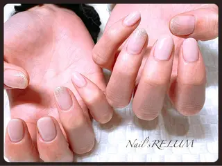 ネイル THECOLORS所属・近貞 莉奈のネイルデザイン