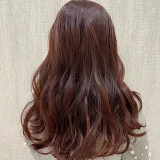 ロング カラー 🫧透け感⋆艶髪💎 山口アヤカのヘアスタイル