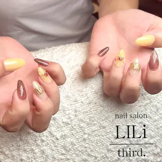 ネイル nail salon LILi third.所属・Saya ᵕ̈*のネイルデザイン