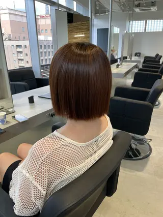 ミディアム EIGHT／栄／ 諏訪　晃平のヘアスタイル