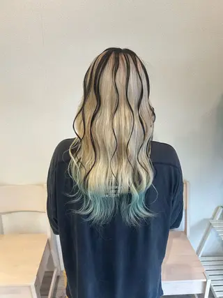 ロング uLu【ウル】所属・🦖manami 🦖のヘアスタイル