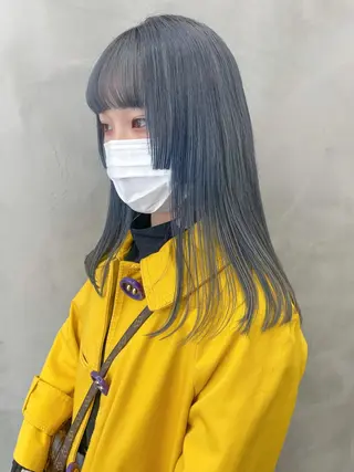 セミロング カラー yurika☁️ 似合わせ｜レイヤーのヘアスタイル