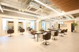 Matie銀座所属・munモデル 様募集中☁️🤍🫧のヘアスタイル