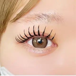 マツエク・マツパ Ravicils【ラヴィシル】所属・宮永あゆ まつげパーマ/美眉のマツエク・マツパデザイン