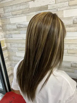 セミロング B-W ⭐️MIKIのヘアスタイル