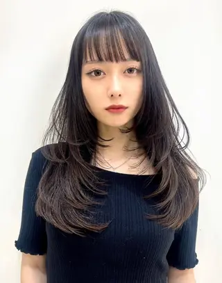 ロング レイヤー/ブリなしW 美玖のヘアスタイル