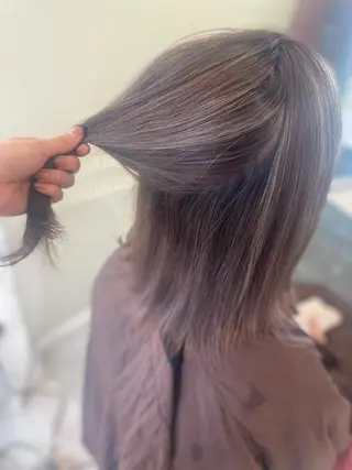 ミディアム カラー メンズ 佐々木 麻純のヘアスタイル