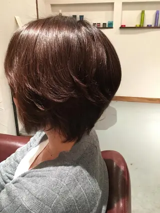 ショート カラー Hair salon The  hiveのヘアスタイル