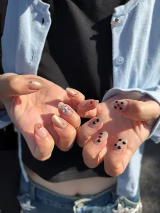 ネイル GO TODAY 新宿Gratia店所属・mito shioriのネイルデザイン