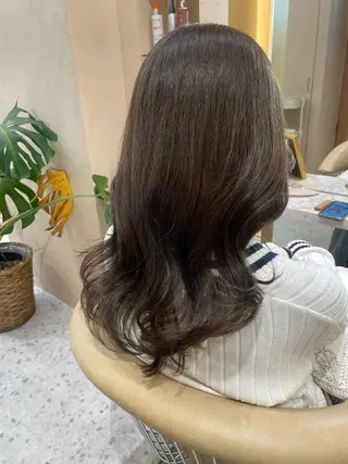 ロング Kanami/韓国風 /艶カラーのヘアスタイル