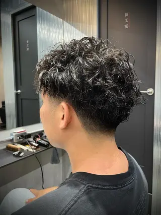 パーマ メンズ FM【エフエム】HAVANA所属・メンズパーマ特化型 🔥URITAのヘアスタイル