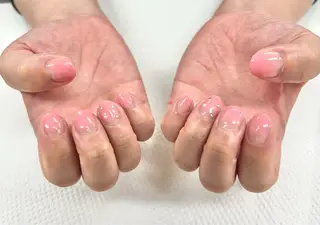 ネイル ALIISLEI所属・きのした はるかのネイルデザイン