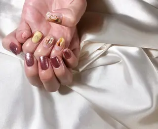 ネイル nailsalon　hue所属・小山 羽奈のネイルデザイン